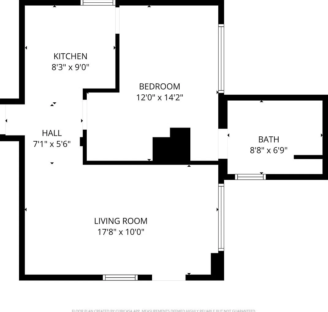 Stylish Studio Retreat in Prime Five Points Location — Photo 2