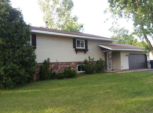 1988 Rollingwood Rd, Mosinee, WI 54455