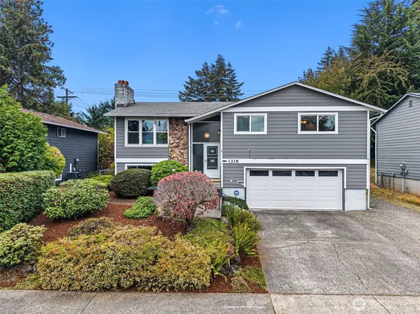 1216 N Woodlawn Street, Tacoma, WA 98406