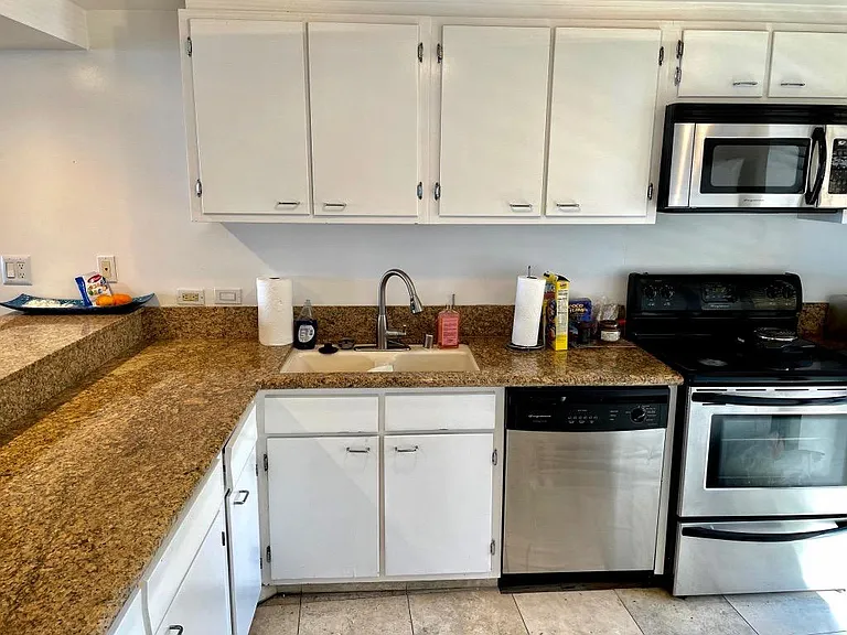 4265 Marina City Dr #805 — Photo 7