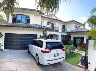 922 Kealaolu Ave, Honolulu, HI 96816