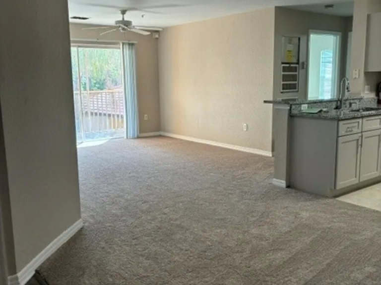 5471 Vineland Rd #7201 — Photo 3