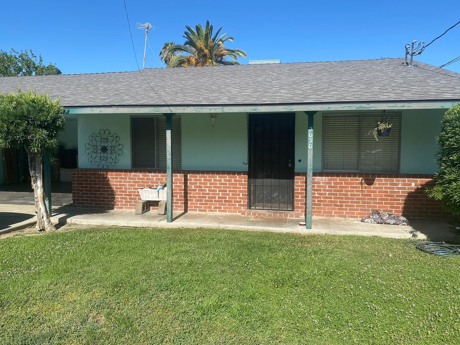 2 bed, 850 sqft, $1,250 — Photo 2