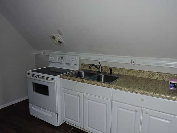 5th image of 8294 Blue Crab Ln
