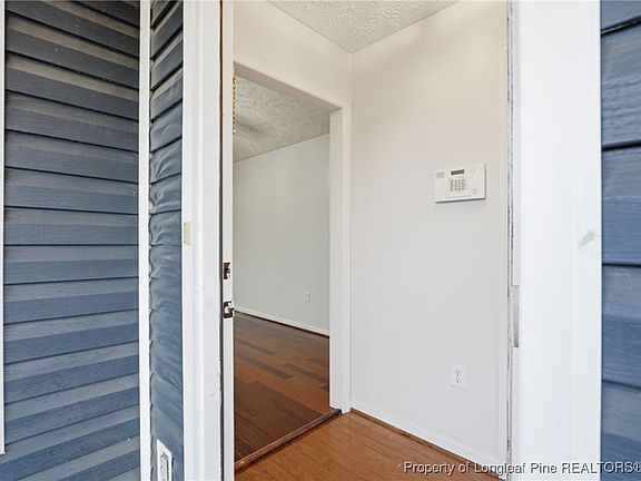 5th image of 419 Northwoods Dr