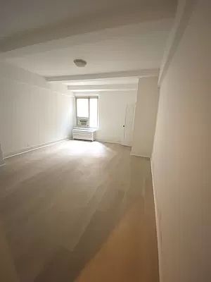 1st image of 1049 5th Ave #6BB