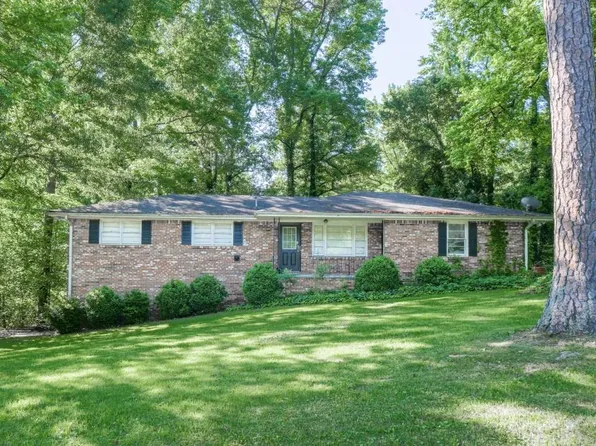 4236 Beaver Ruin Ct NW, Lilburn, GA 30047