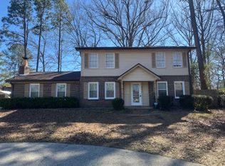 321 Donna Dr, Warner Robins, GA 31088