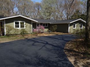 91 Stony Hill Path, Smithtown, NY 11787