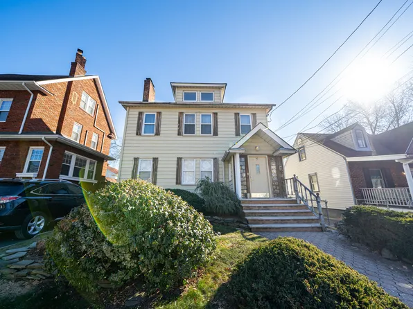 50 Brookwood Dr, Maplewood, NJ