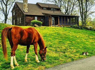 5221 Mountain View Dr, Broad Run, VA 20137