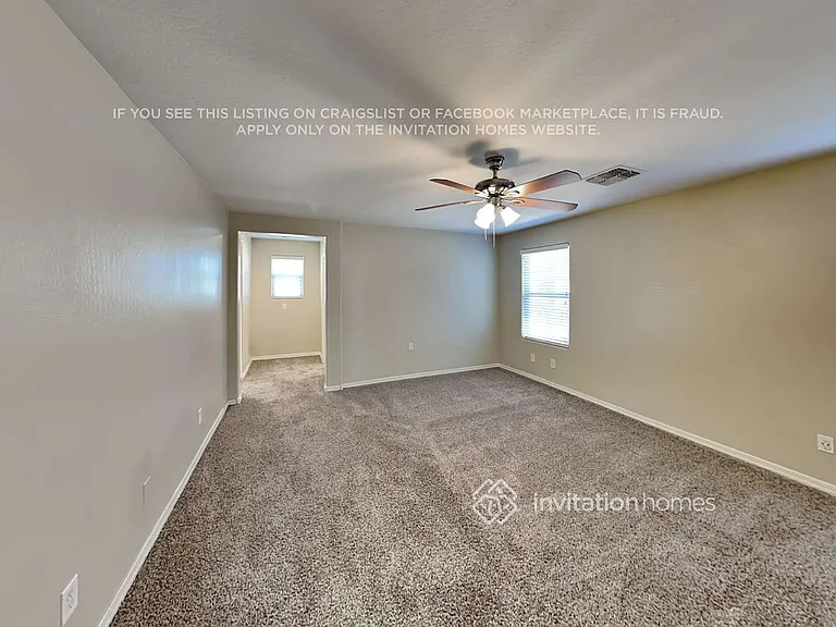 1191 N 164th Ave — Photo 11