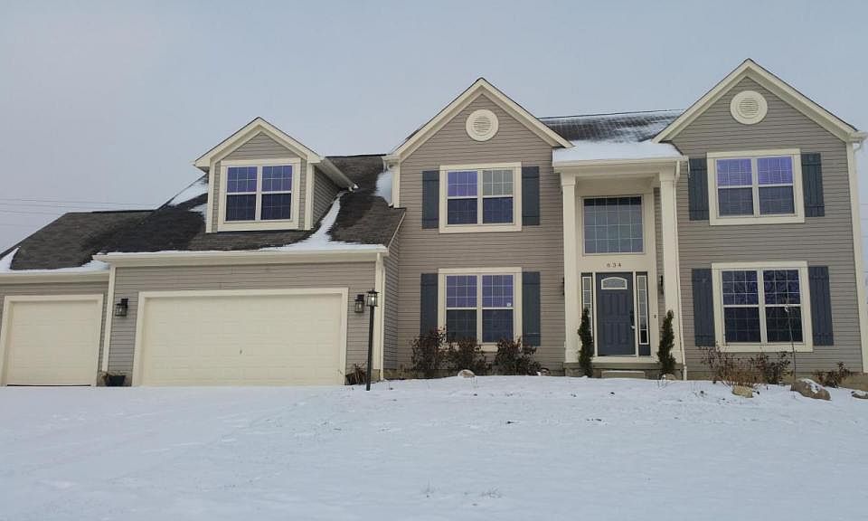 1st image of 634 Manchester Cir N