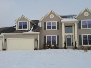 634 Manchester Cir N, Pickerington, OH 43147
