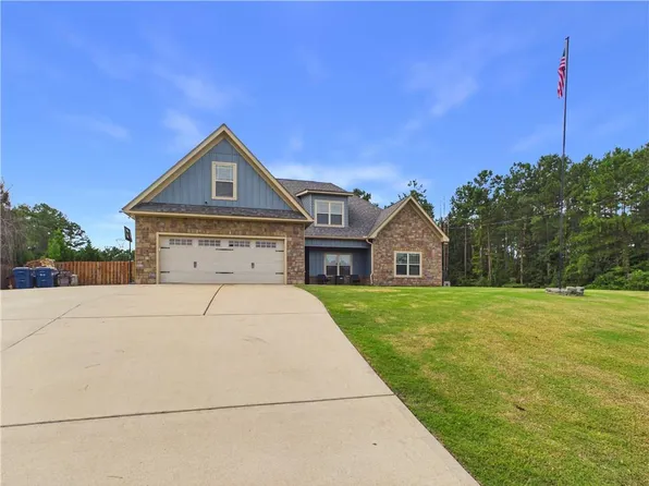 95 Lee Road 2208, Salem, AL 36874