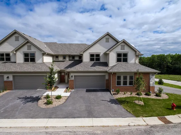 165 Aerie CIRCLE #103, Brookfield, WI 53045