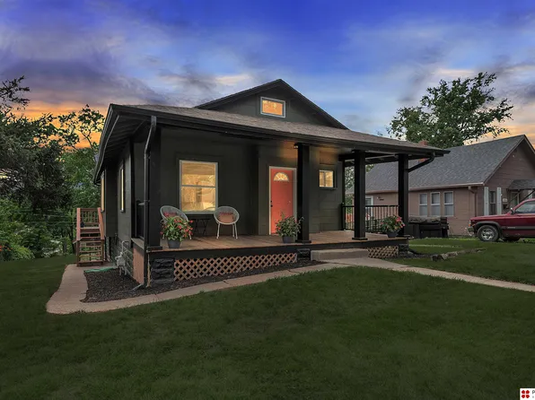 3510 N 54th St, Omaha, NE 68104
