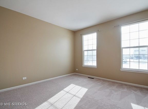 2nd image of 364 W Caldwell Dr