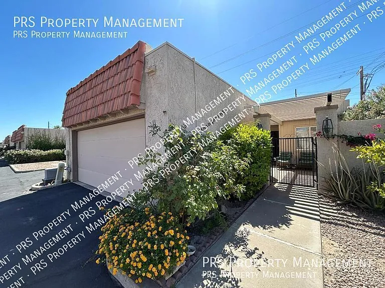 5100 N Miller Rd #11 — Photo 1