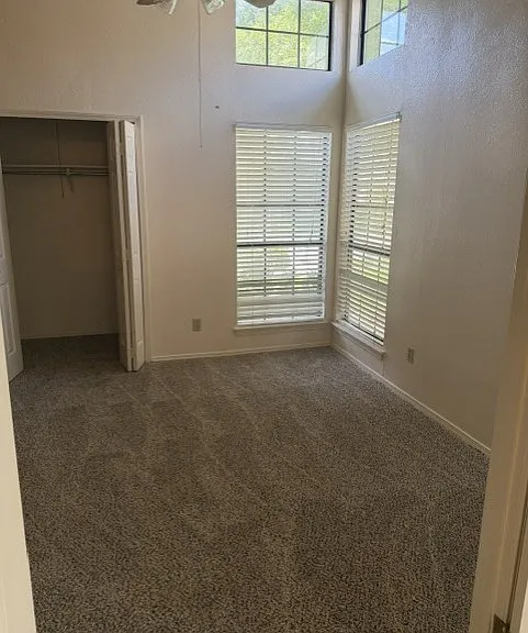 4424 Junction Dr — Photo 9