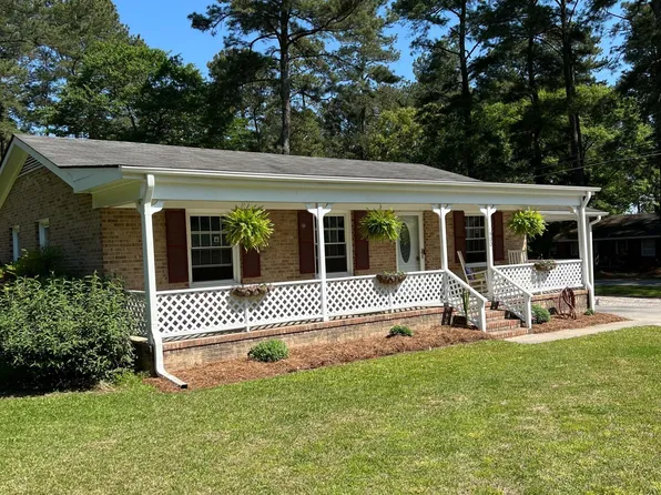 1900 Meredith Avenue, Tarboro, NC 27886