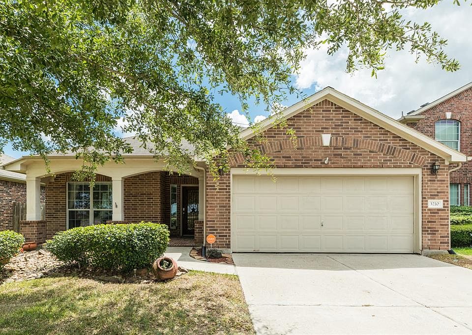 1st image of 3210 Lone Trail Dr S