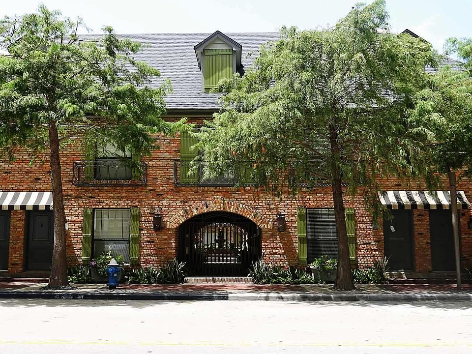 The Quaintest of the Quaint. Almost looks like a Fairytale C