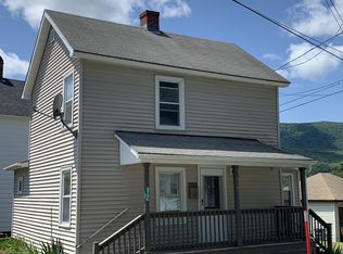 12 Richmond Ln, Adams, MA 01220
