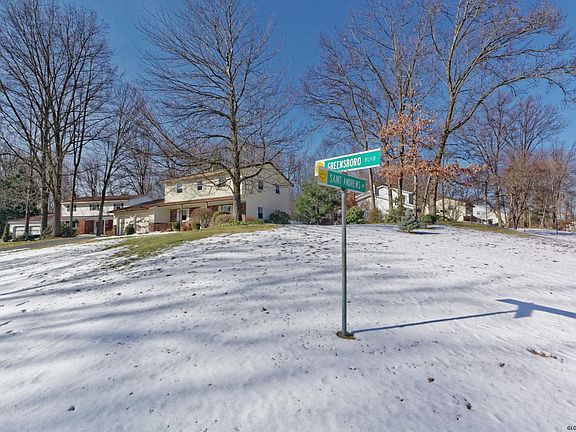 4th image of 38 Greensboro Blvd