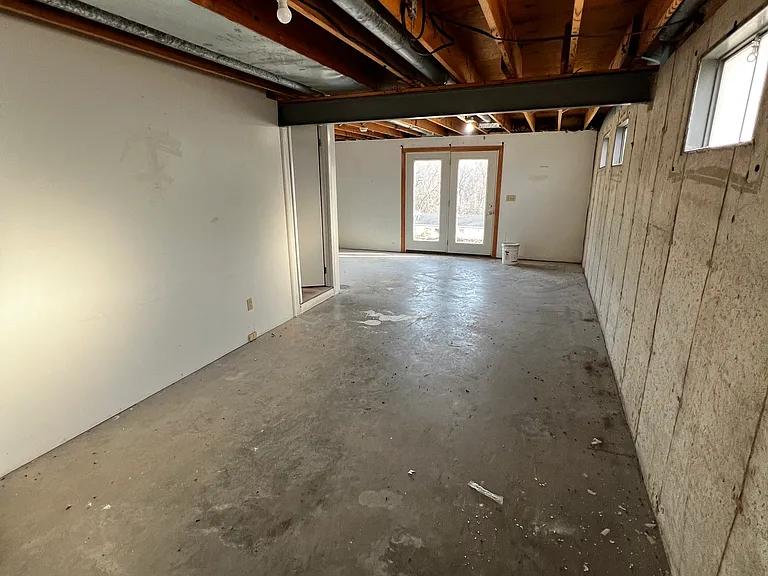 405 Locust St — Photo 16
