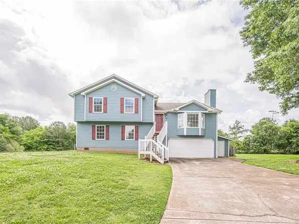 33 Misty Ridge Dr, Kingston, GA 30145