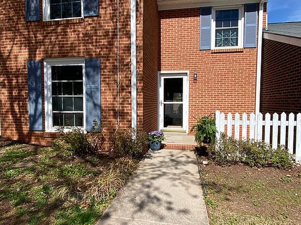 305 Wenwood Cir