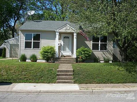 821 E Jefferson Ave photo 1