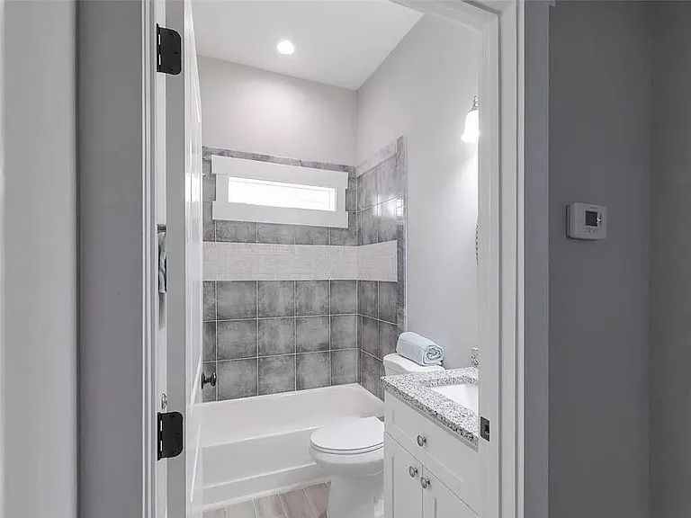 1569 Jonesboro Rd SE — Photo 17