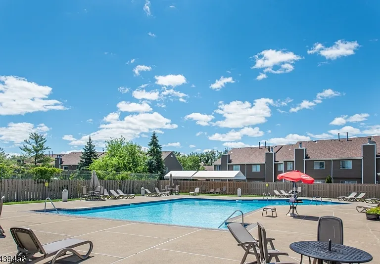 50 Castle Ridge Dr — Photo 27