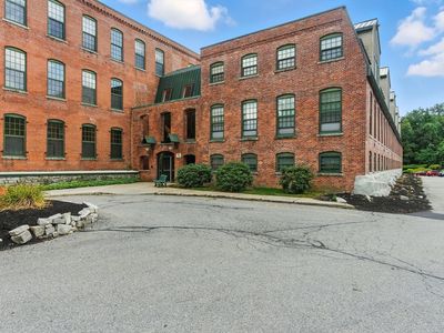 71 Princeton St APT 303, North Chelmsford, MA, 01863