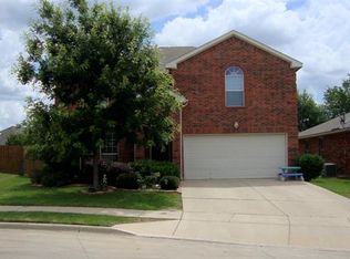 6740 Thaxton Trl, Fort Worth, TX 76137