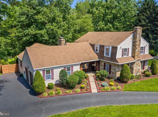 120 Heather Ln, Glen Mills, PA 19342