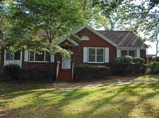 835 Greenville Cir, Columbia, SC 29210