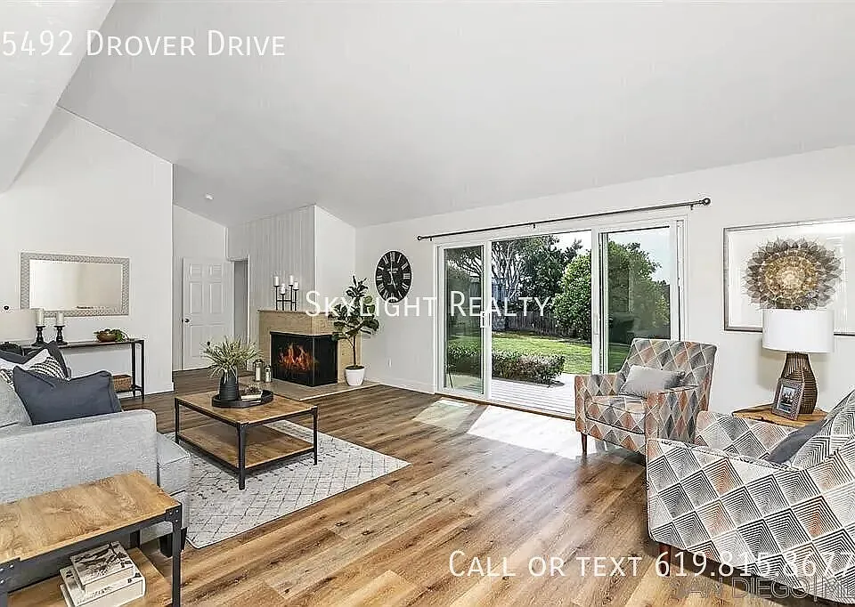 5492 Drover Dr