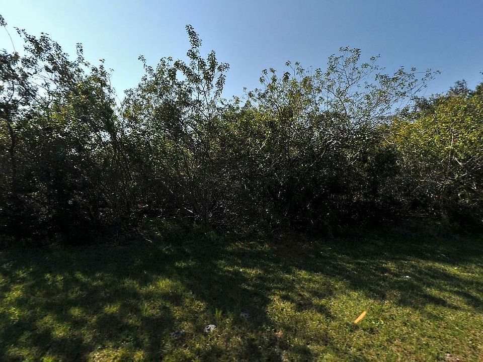 1st image of 6220 NW Sayers Av Avenue