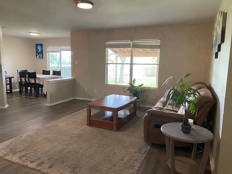5474 Walnut Grove Dr — Photo 4