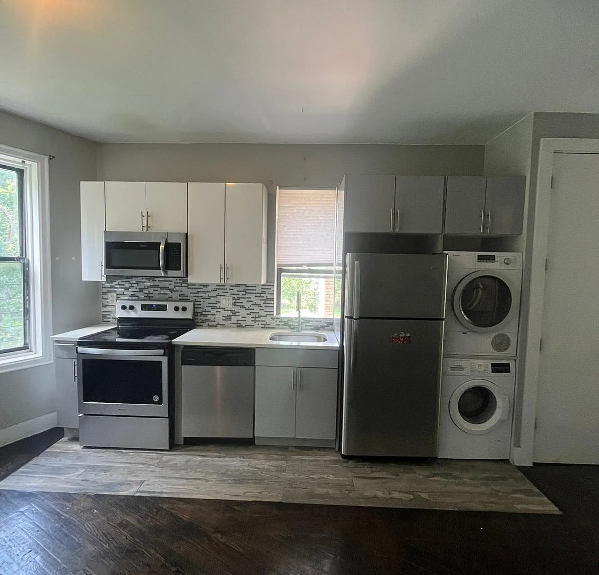 55 West Mosholu Parkway North — Photo 1