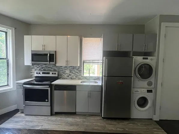 55 W Mosholu Pkwy N APT 3B, Bronx, NY 10467