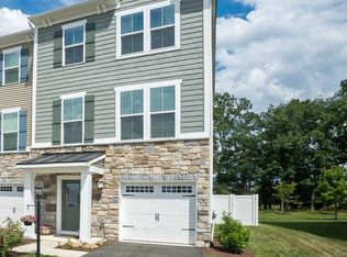 24920 Helms Ter, Aldie, VA 20105