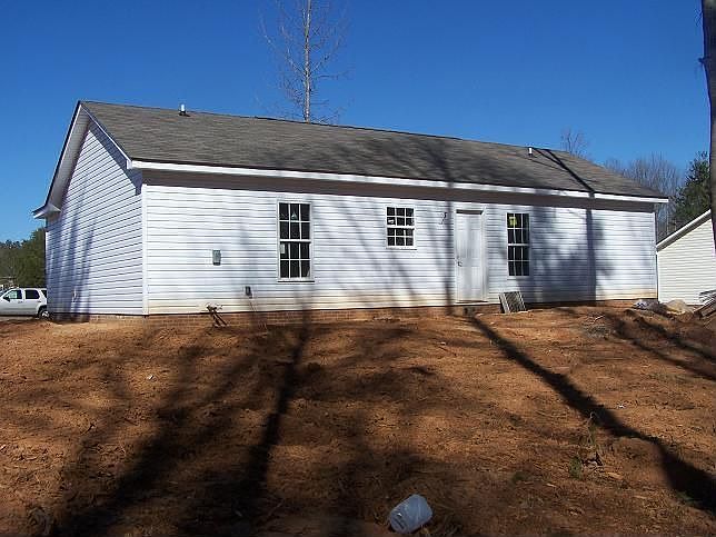 2nd image of 314 Springhill Ln