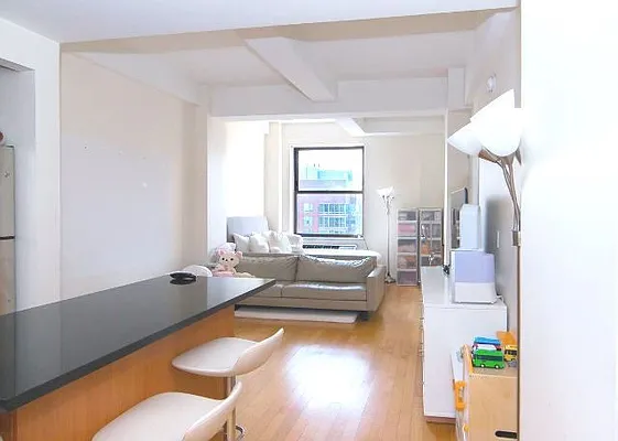 Rented by New York Residence | media 14