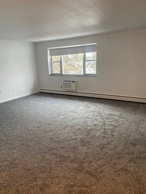 1 bed, 600 sqft, $2,250 — Photo 3