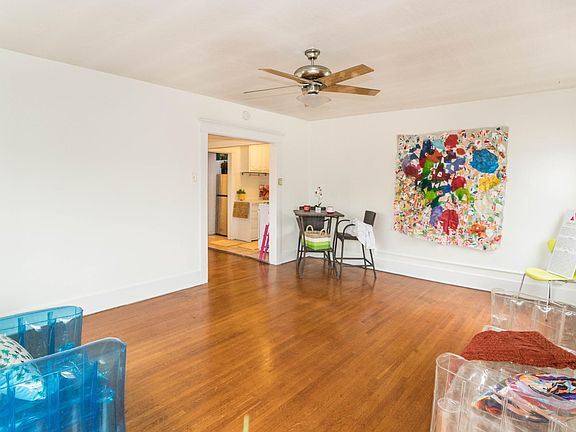 2nd image of 2223 E Ocean Blvd #2223