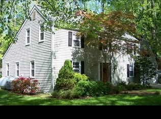 819 Holly Dr E, Annapolis, MD 21409